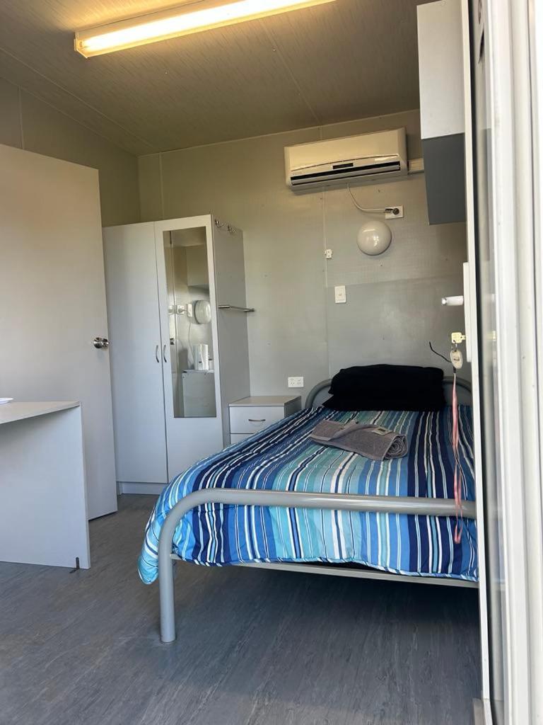 Gundy Pub & Caravan Park Gundiah Extérieur photo